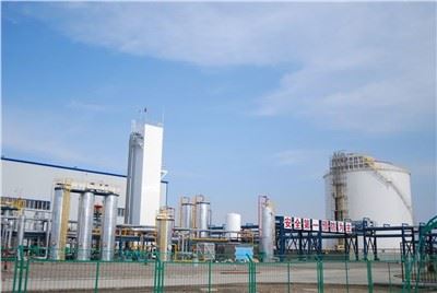 ก๊าซธรรมชาติเหลวเหลวขนาดใหญ่ LNG Plant